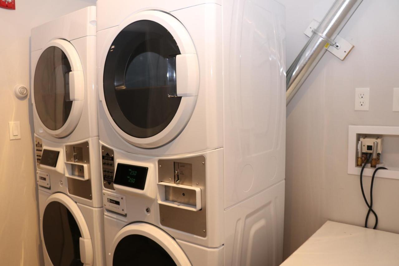 A Stylish Stay With A King Bed And Heated Floors #27 Brookline Exterior photo