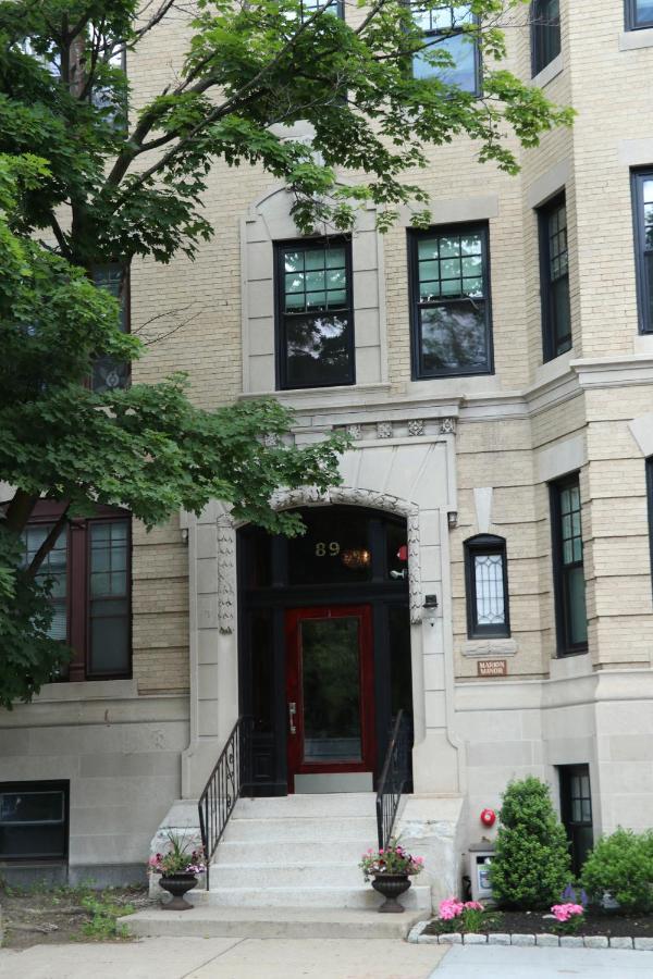 A Stylish Stay With A King Bed And Heated Floors #27 Brookline Exterior photo