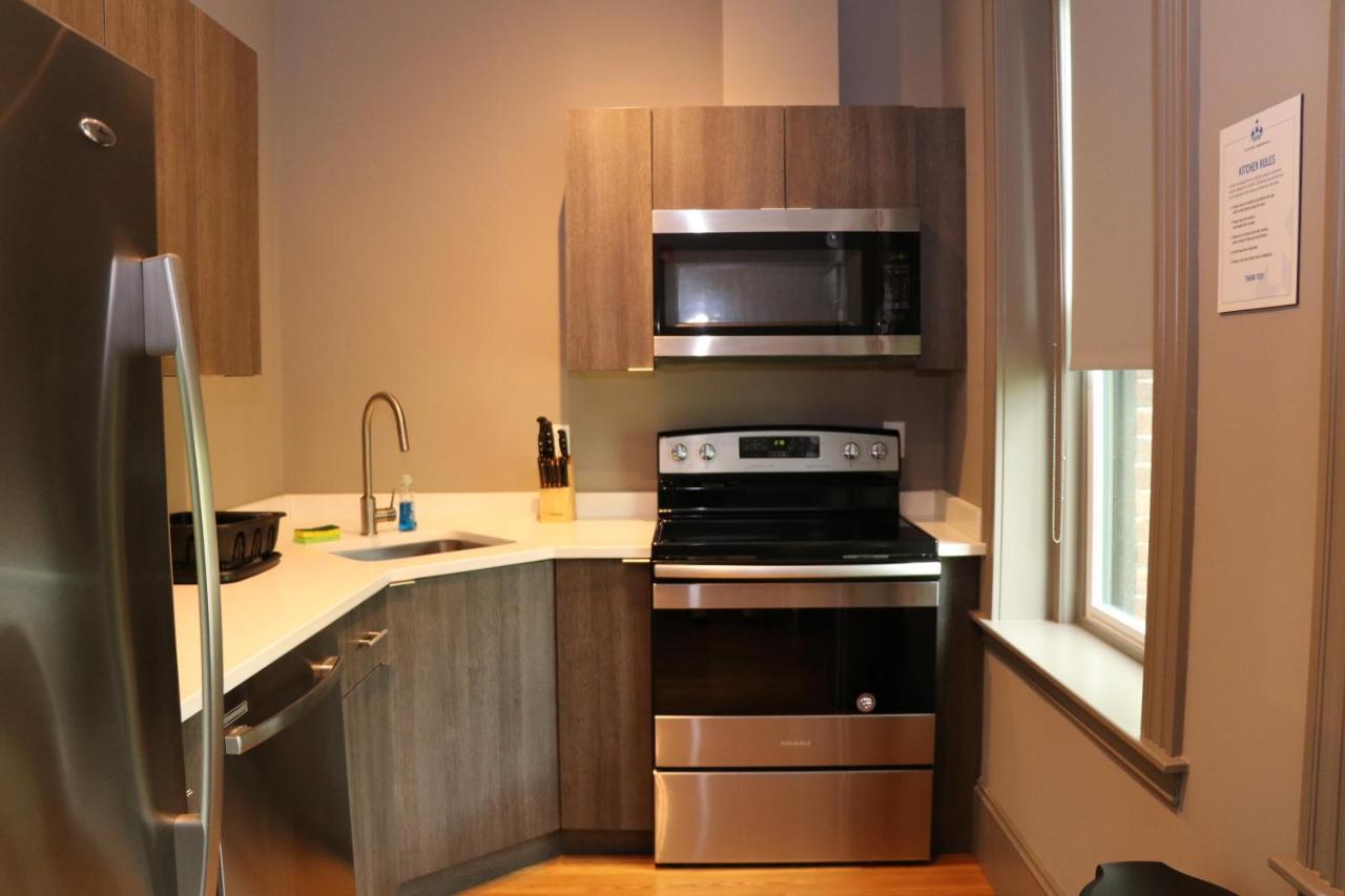 A Stylish Stay With A King Bed And Heated Floors #27 Brookline Exterior photo
